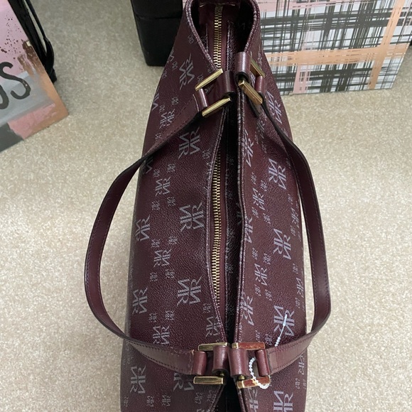 Vintage Nina Ricci burgundy leather purse EUC - Picture 3 of 10